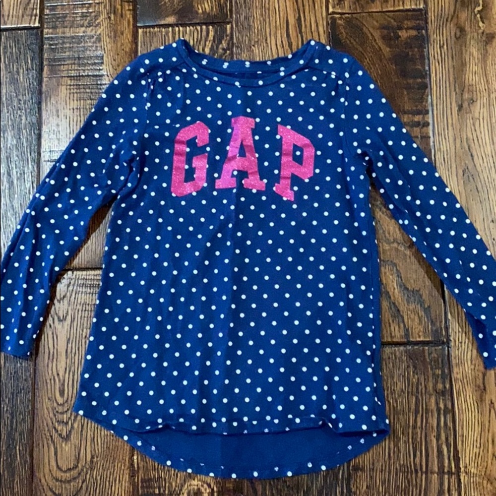 Gap shirt